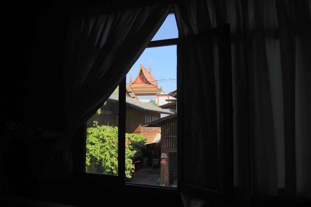 Siriwan Hostel เชียงใหม่ ภายนอก รูปภาพ